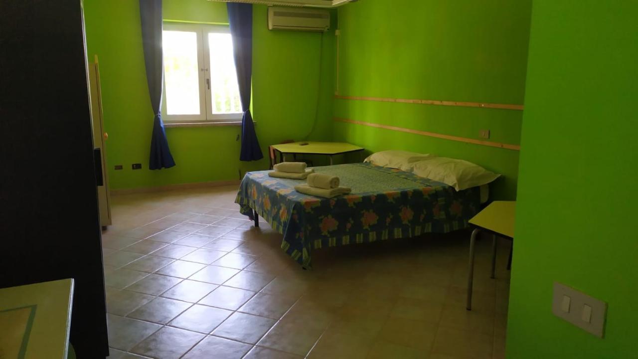 Villa La Piccola Scuola Olbia Exterior foto
